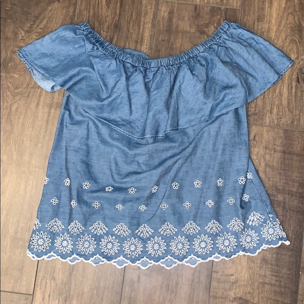 Chambray denim off the shoulder top.